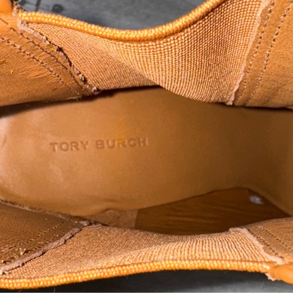TORY BURCH CARSON LUG SOLE ANKLE BOOT - Toasted Caramel - Sz - 10 .US - Picture 8 of 11